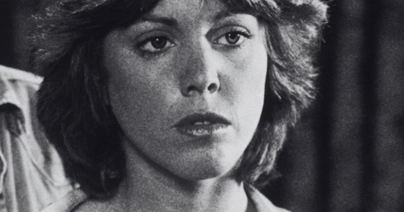 Elhunyt Penelope Milford, a Hazatérés című film Oscar-díjra jelölt sztárja. Az ő távozása mély űrt hagyott a filmes világban és a rajongók szívében.