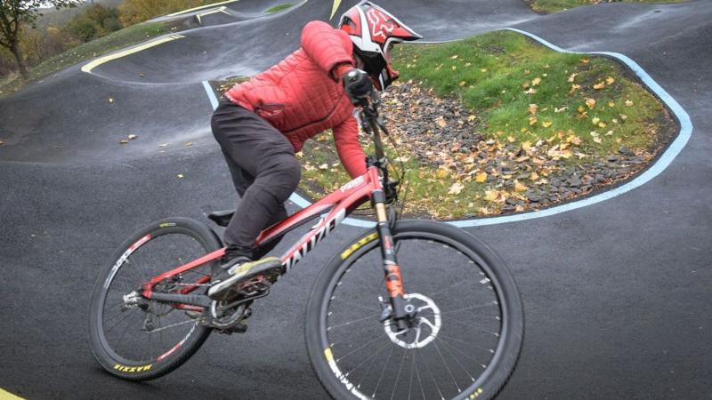 Jó szórakozást és izgalmas kalandokat kívánok mindenkinek a pályán! Az élmények és a jókedv kísérje minden gurulást és pumpálást! +fotók