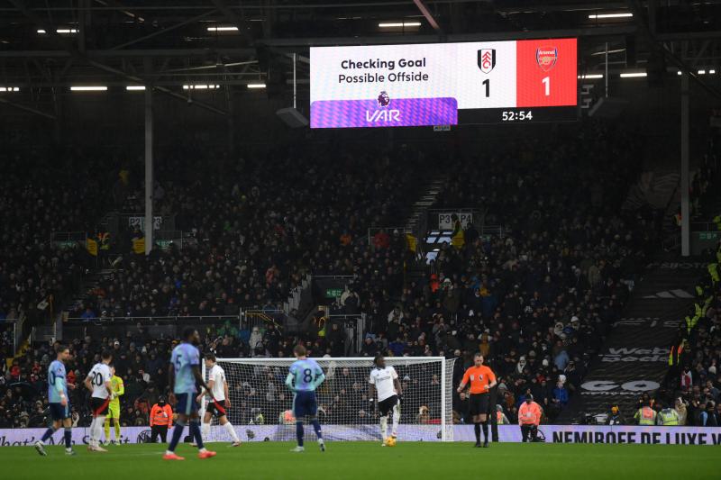 Újra csalódott az Arsenal, hiszen a Fulham ellen ismét nem tudtak győzni. Ezzel szemben a Kerkezék remek teljesítménnyel zárták a hajrát Ipswichben, ahol végül győztesen hagyták el a pályát.