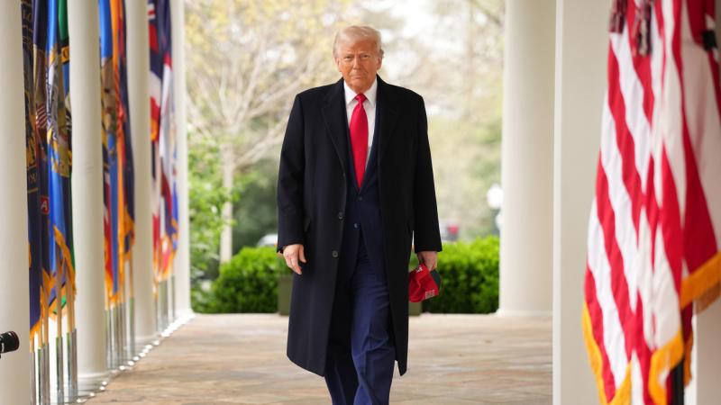 Donald Trump radikális változásokra készül: a Fehér Ház legfontosabb tanácsadó testületét teljesen felforgatja.