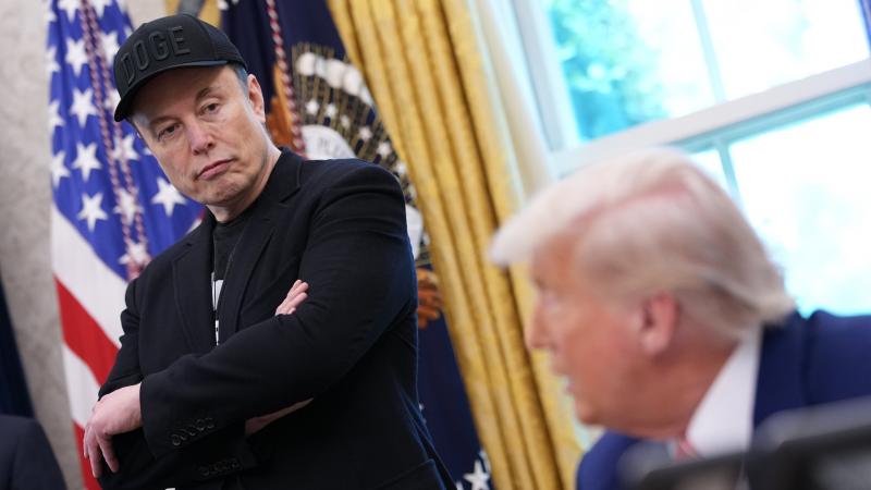 Elon Musk példáján keresztül világossá vált, hogy egy nap alatt akár 34 milliárd dollár veszteséget is el lehet szenvedni.