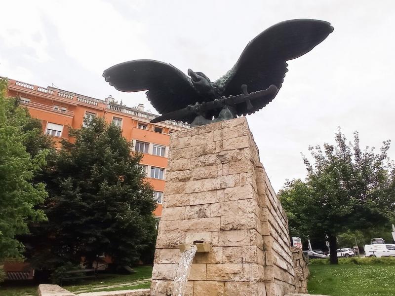 A bíróság döntése nyomán a Turul-szobor ideiglenes védettsége megszűnt.