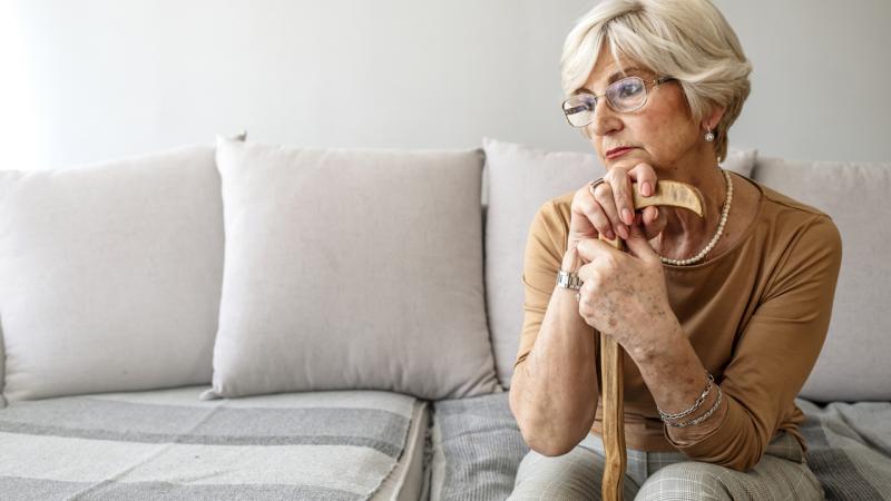 Itt a figyelmeztetés a nyugdíjasok számára: ha a postás ezt a levelet hozza, készüljetek a kifizetésre!