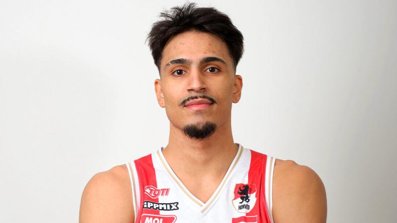 Bombaigazolás: A válogatott sztár a Honvéd színeiben folytatja pályafutását!