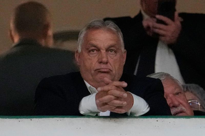 A Fidesz legnagyobb ellenlábasához kopogtatott be a NAV, és egy meglepő kérdést tettek fel neki.