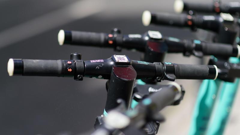 Egy váratlan és figyelemfelkeltő lépést tett egy európai főváros, amely sokakat meglepett.