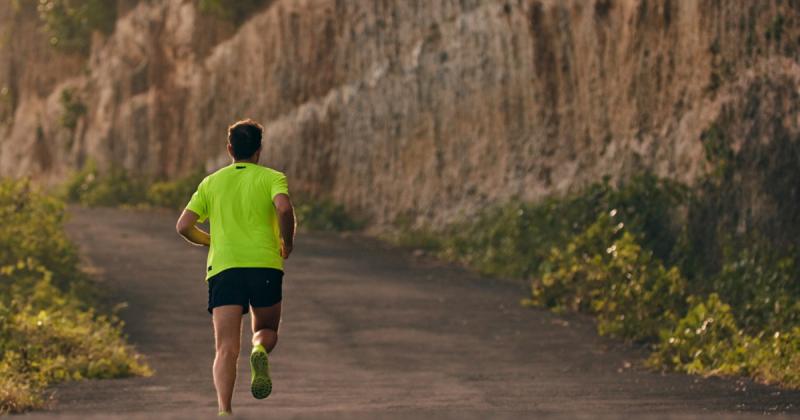 Bod Péter Ákos: Kihívások a Felfelé Ívelő Úton - A Magyar Gazdaság Nehéz Évei

A magyar gazdaság számára az utóbbi évek sokszínű és egyben nehéz kihívásokat hoztak. A globális gazdasági környezet folyamatosan változik, és ez különösen érezhető volt hazánk