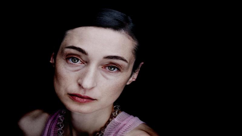 **10 rejtett jel, hogy vashiányod van – és talán észre sem veszed!**

A vashiány sok ember életét megnehezíti, és gyakran észrevétlen marad. Íme 10 árulkodó jel, amelyek arra utalhatnak, hogy a vas szintje a szervezetedben alacsonyabb a szükségesnél:

1. 