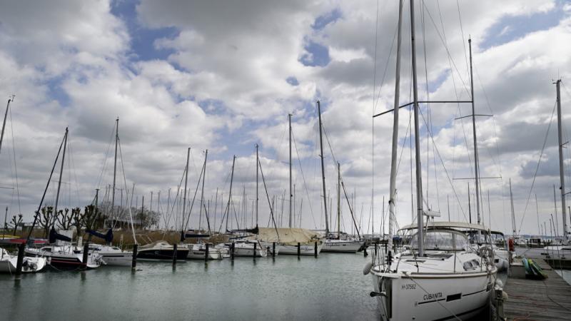 Te is a Balaton partján tervezed eltölteni a hosszú hétvégét? Ne habozz, érdemes sietned, hiszen ez a lehetőség nem tart örökké - hívja fel a figyelmet a Pénzcentrum.