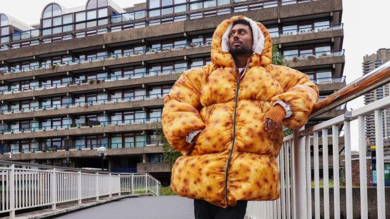 Az Aldi bemutatta legújabb különlegességét: héjában sült krumplis kabátot kínál a vásárlóknak | 24.hu